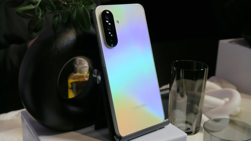 Samsung Galaxy A36 design front and back